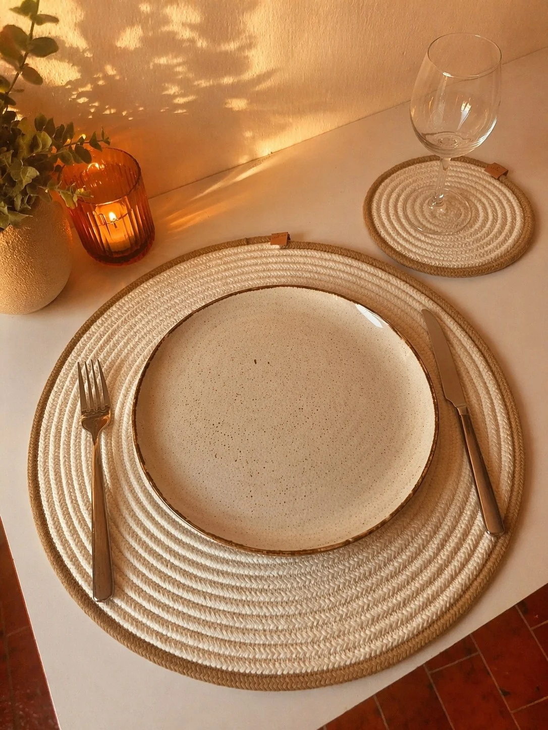 Plato de sitio cordón